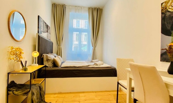 Ottakring Appartement | Ottakring Gem/Cozy Room /w Breathtaking City Views