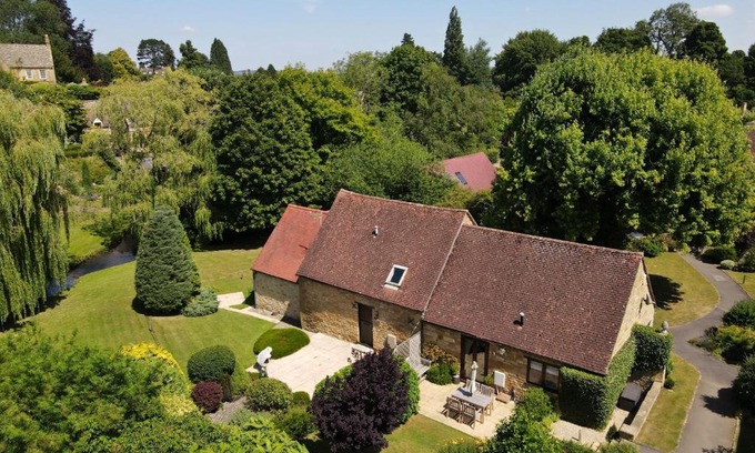 Blockley Maison | Otters Abode