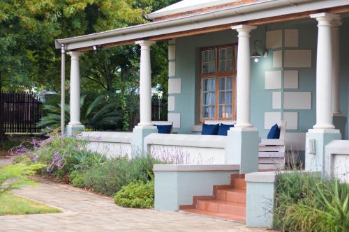 Lydenburg Maison | Oude Post Guesthouse and Cottage - The Old Postmaster's House