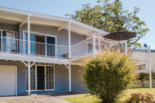 Mollymook Maison | Our Molly