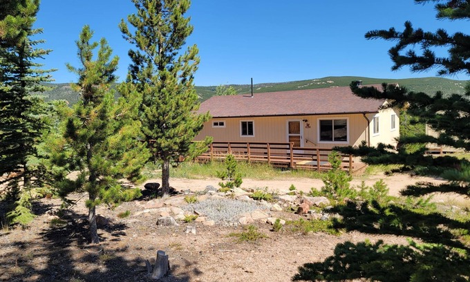 Crystal Lake Cabine | Our Property offers a relaxing getaway with a hot tub and massage chair!