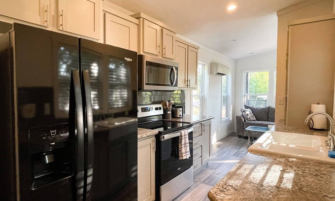 Wyldwood Cottage | Outcast Landing - A Fisherman's Paradise