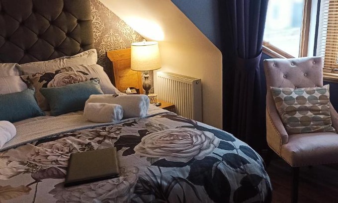 Cruden Bay Lit Et Petit-Déjeuner | Outlander Boutique B&B King
