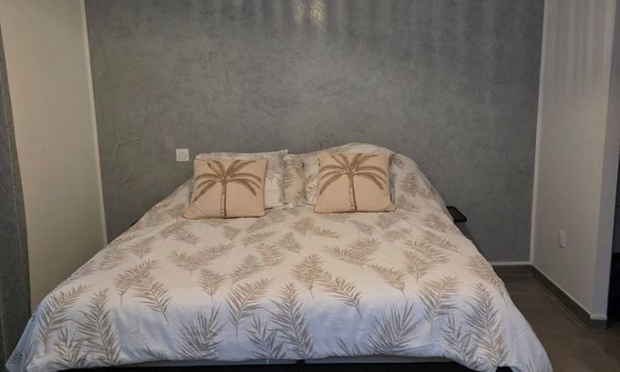 Saint-Bauzely Maison | Overnight in the countryside