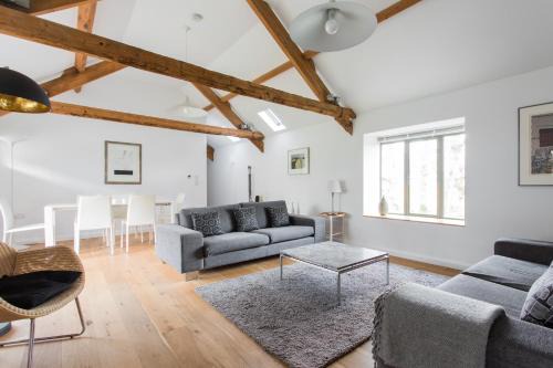Llandovery Maison | Owl Barn at Penygaer Great views of Brecon Beacons
