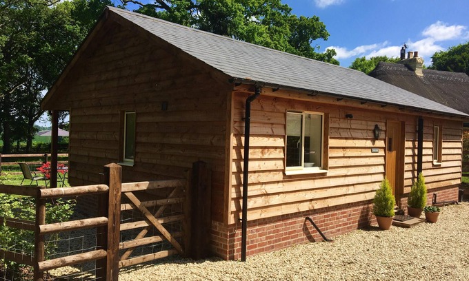 Farley Cottage | Owls Lodge - une retraite paisible pour deux