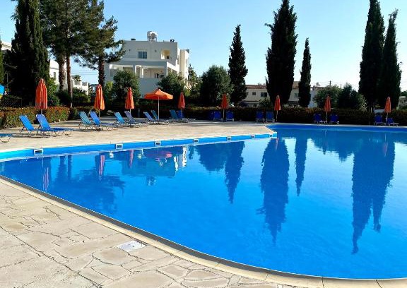 Koloni Maison | Owls Nest Townhouse