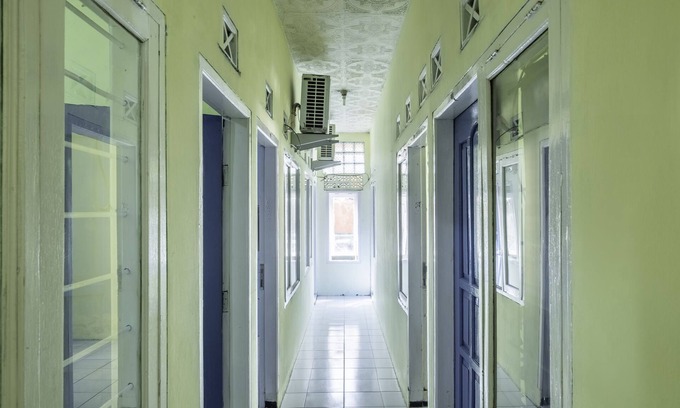 Cileunyi Hôtel | OYO 2384 Pondok Nabil