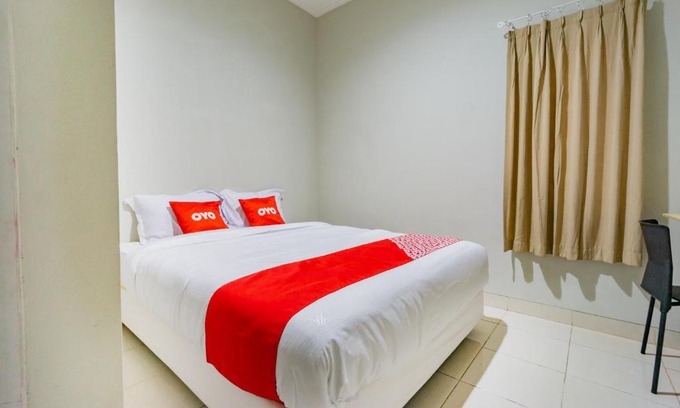 Jatinegara Hôtel | OYO 2416 Griya Otista Syariah