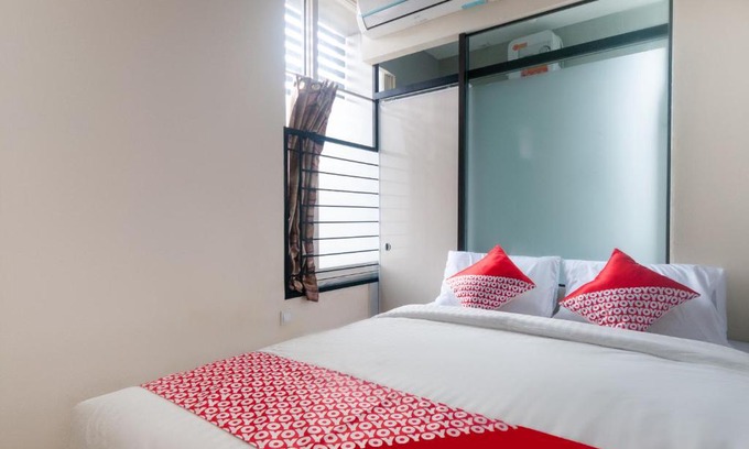 Tangerang Hôtel | OYO 3216 Ellegan Residence