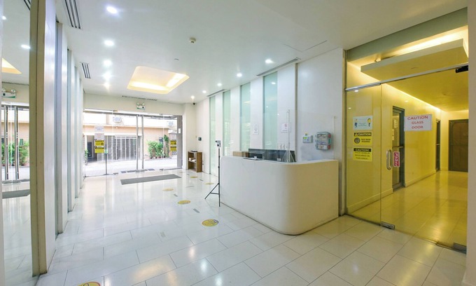 Makati Hôtel | OYO 769 Poblacion Suites Polaris