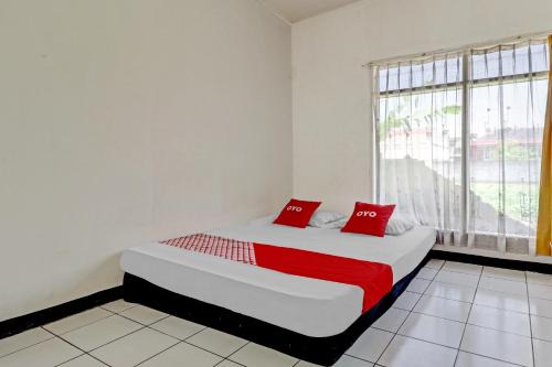 Cileunyi Hôtel | OYO 90621 Pondok 23