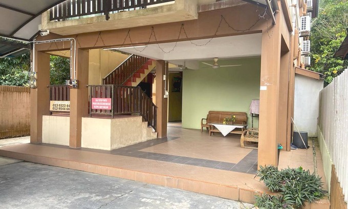 Kampung Ladang Tok Pelam Hôtel | OYO 90915 Ilham Villa