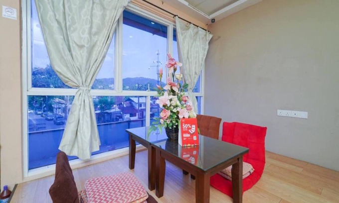 Jelutong Hôtel | OYO 91085 J Stay Guesthouse