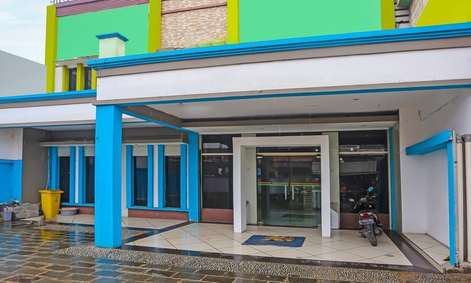 Tangerang Hôtel | OYO 92469 Hotel Sahabat