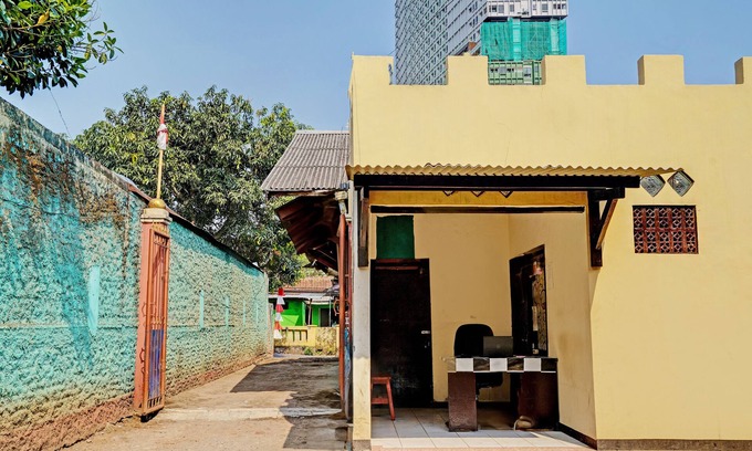 Cileunyi Hôtel | OYO 93224 Fj Guest House