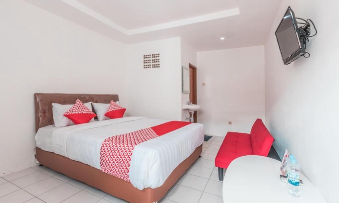 East Jakarta Hôtel | OYO 947 Angel Home Stay Syariah Near Atrium Pondok Gede, Museum Monumen Pancasila, Taman Mini