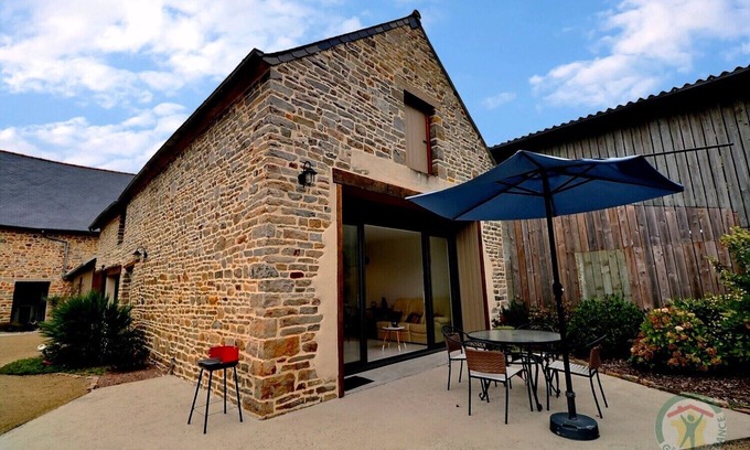 Saint-Aubin-du-Cormier Maison | Pâquerette - SAINT-AUBIN DU CORMIER