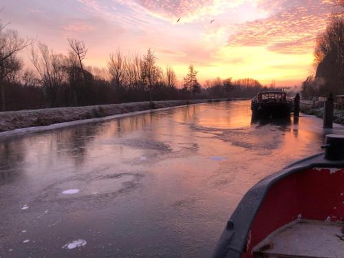 Ailly-sur-Somme Lit Et Petit-Déjeuner | Péniche Libellule Ailly sur Somme