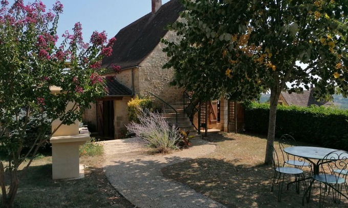 Daglan Cottage | Maison Périgourdine avec piscine, WiFi, animaux acceptés