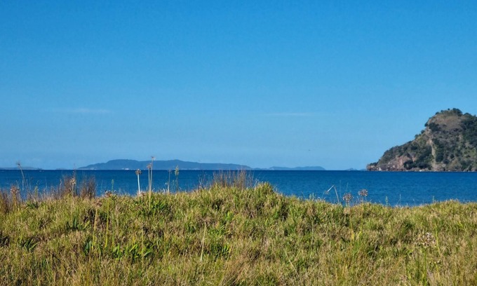 Kennedy Bay Maison | Pūkeko Retreat- Beachfront