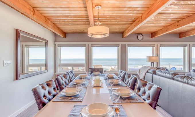 Lincoln City Maison | Pacific Drift