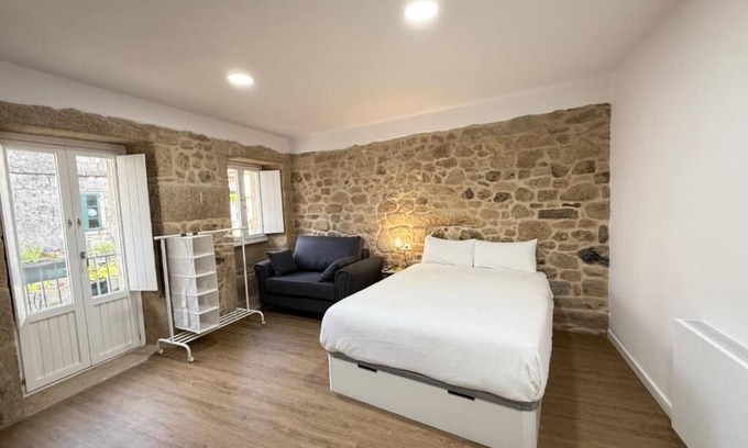 Padron Maison | Padrón Plaza Lotf L2 by URent