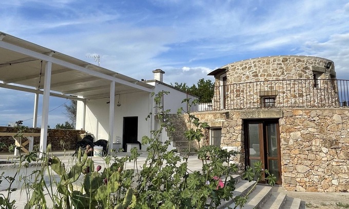 Matino Villa | Pajara Coromama