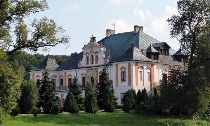 gmina Zawichost Hôtel | Palac w Czyzowie szlacheckim