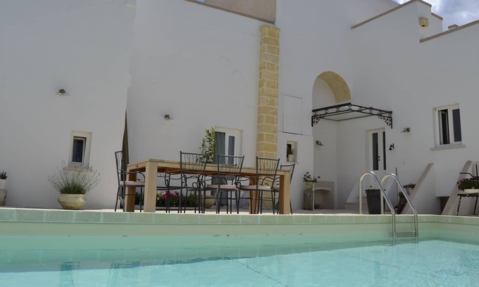 Torre Santa Susanna Villa | The Ambassador Building