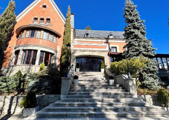 Miraflores de la Sierra Hôtel | Palacio de Miraflores