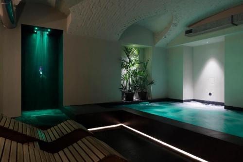 Roman Quarter Lit Et Petit-Déjeuner | Palazzo Bellezia Luxury Suites & Spa
