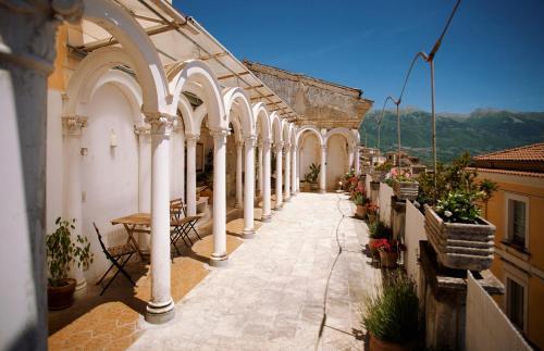 Alvito Maison | Palazzo Castrucci