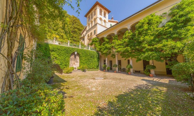 Castello Cabiaglio Lit Et Petit-Déjeuner | Palazzo Ronchelli