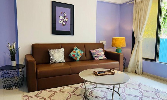 Khar Appartement | Pali Carters Building 101, 20th Road, Khar West by Connekt Homes