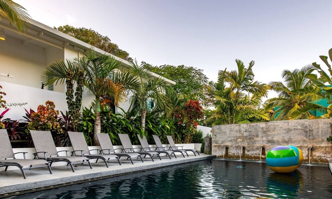 Bravos de Boston Copropriété | Palm Cottages - Composé entier - Oasis tropicale
