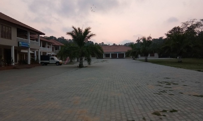 Gonikoppal Station Balnéaire | Palm Valley Resort, un endroit calme pour les touristes