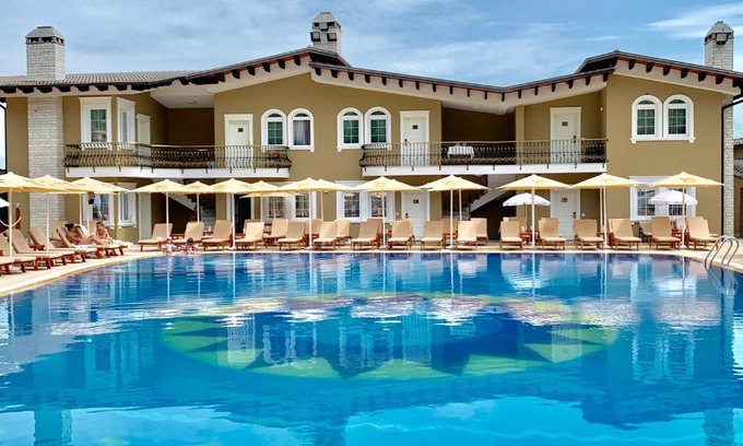 Berzhite Station Balnéaire | PalmaNova Resort