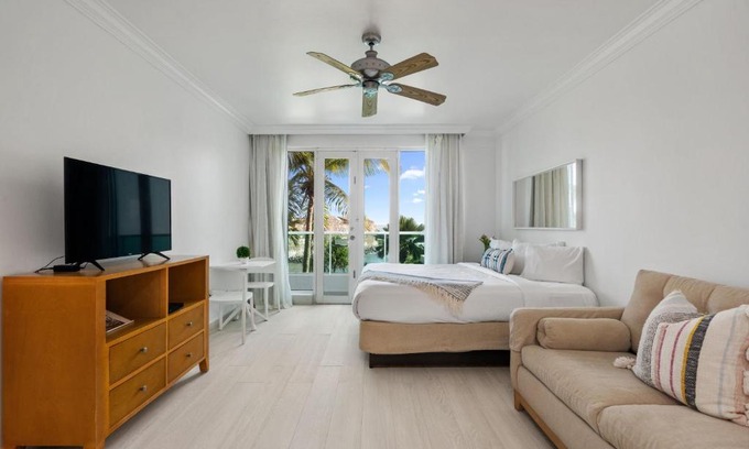Puerta de Tierra Appartement | Palmera View Studio - Waterfront studio in the heart of San Juan