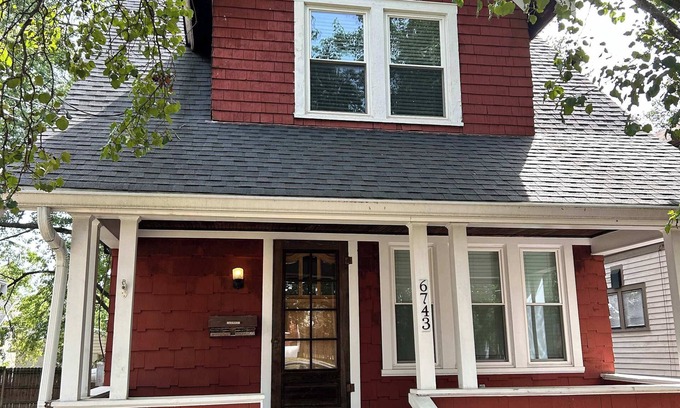 Roselawn Finance Maison | Palmetto 2 Bed Family House in Cincy near Oakley