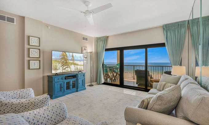 Orange Beach Copropriété | Palms 514- Beachfront condo, 2/2, 5th floor, BEACH FRONT, sleeps 8