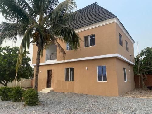 Onikan Maison | Palmview Cottage, Esie