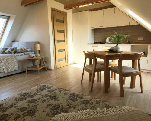 Preila Appartement | "Pamario mansarda" - Preiloje