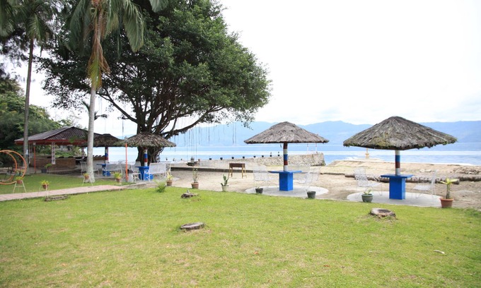 Tuk Tuk Hôtel | Pandu Lakeside Hotel Tuktuk