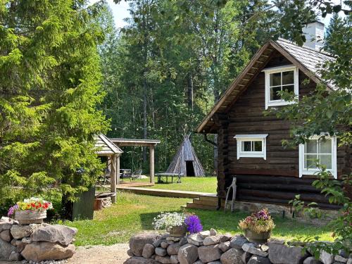 Laane County Maison | Panga Sauna Hut