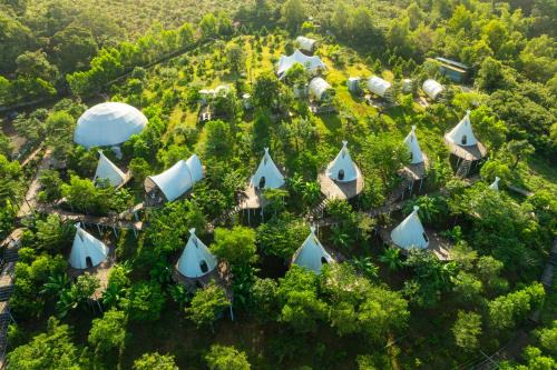 Dinh Quan Autre | Panorama Glamping