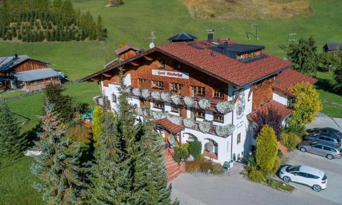 Holzgau Hôtel | Panorama-Hotel Winklerhof