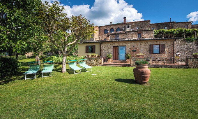 Radicondoli Villa | Villa panoramique et de charme avec jardin privé en Toscane