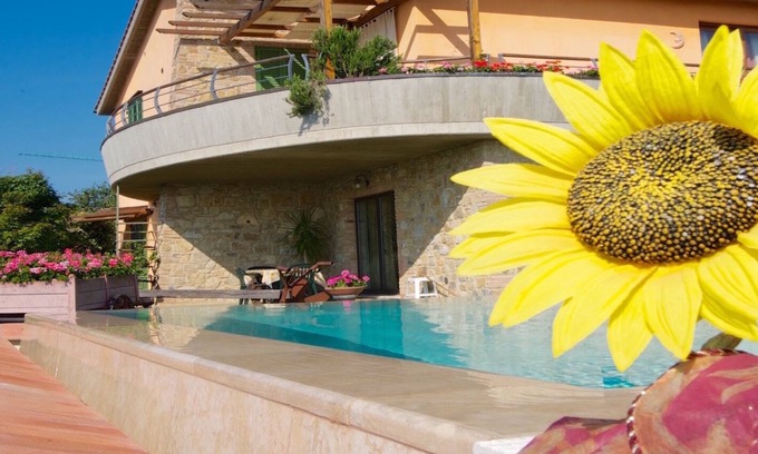 San Macario In Monte Appartement | Panoramic Holiday Home with Pool