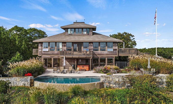 Charlestown Maison | Panoramic Ocean Views with a Heated In-ground Pool